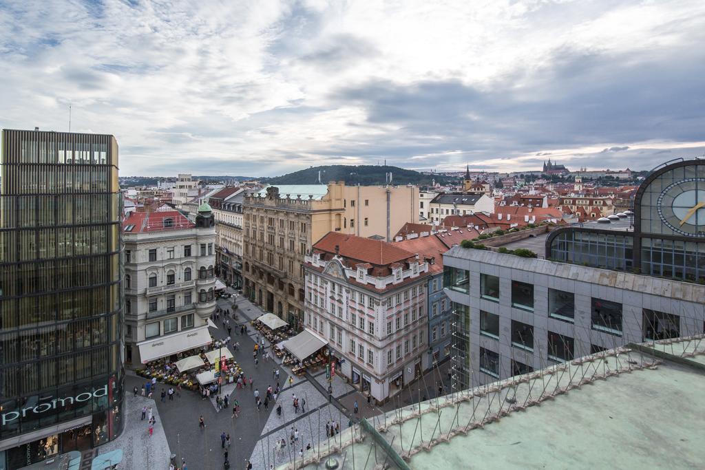 Merchants Crown Suites And Spa Πράγα Εξωτερικό φωτογραφία View of the city centre